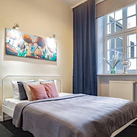 Heart Of Wroclaw - Spacious 3Rooms 75M2 As Home Apartamenty R243 Экстерьер фото